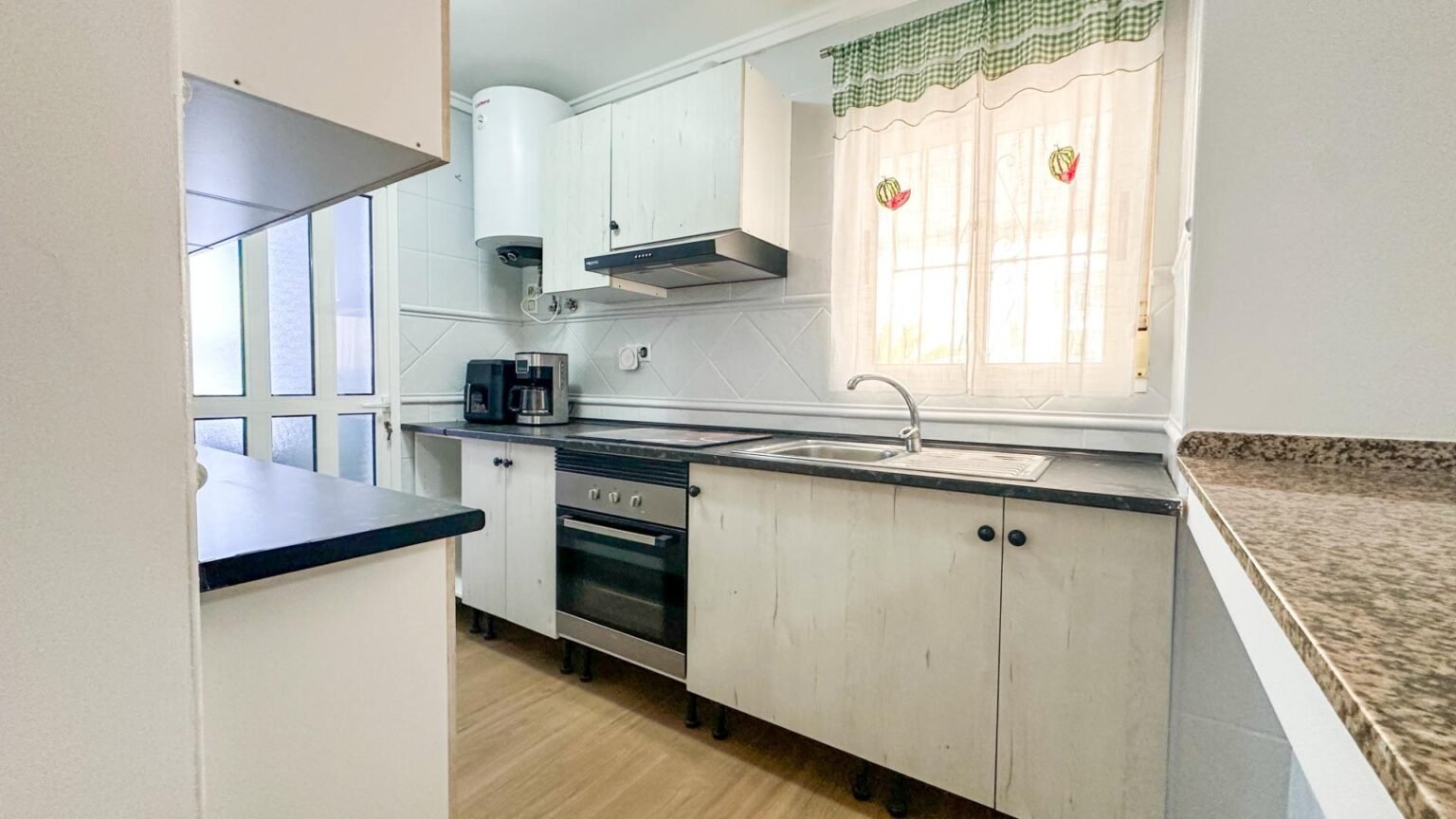 Cocina moderna y funcional