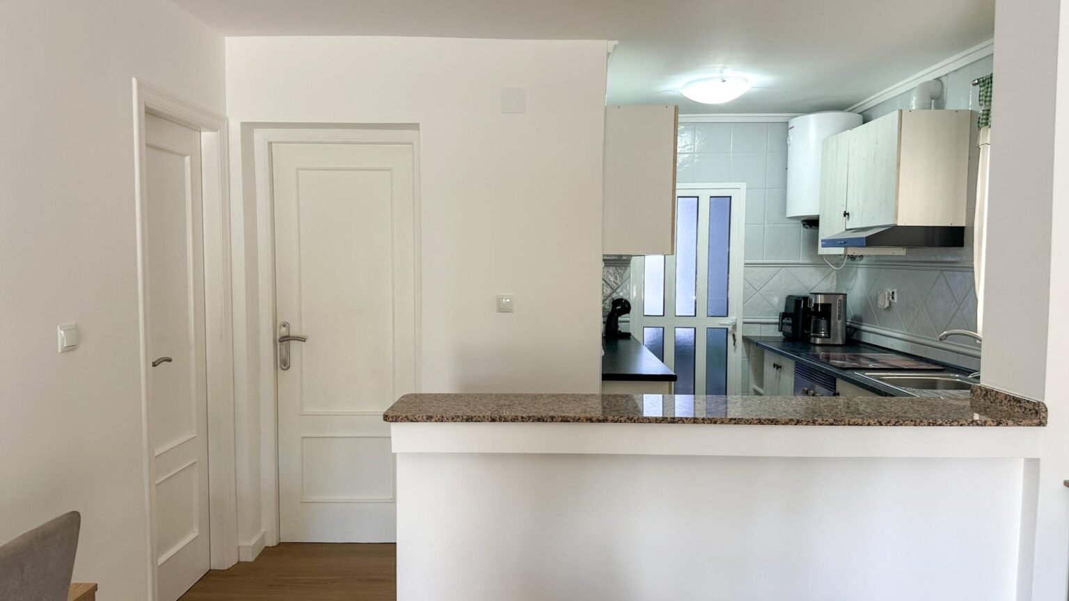 Cocina moderna y minimalista