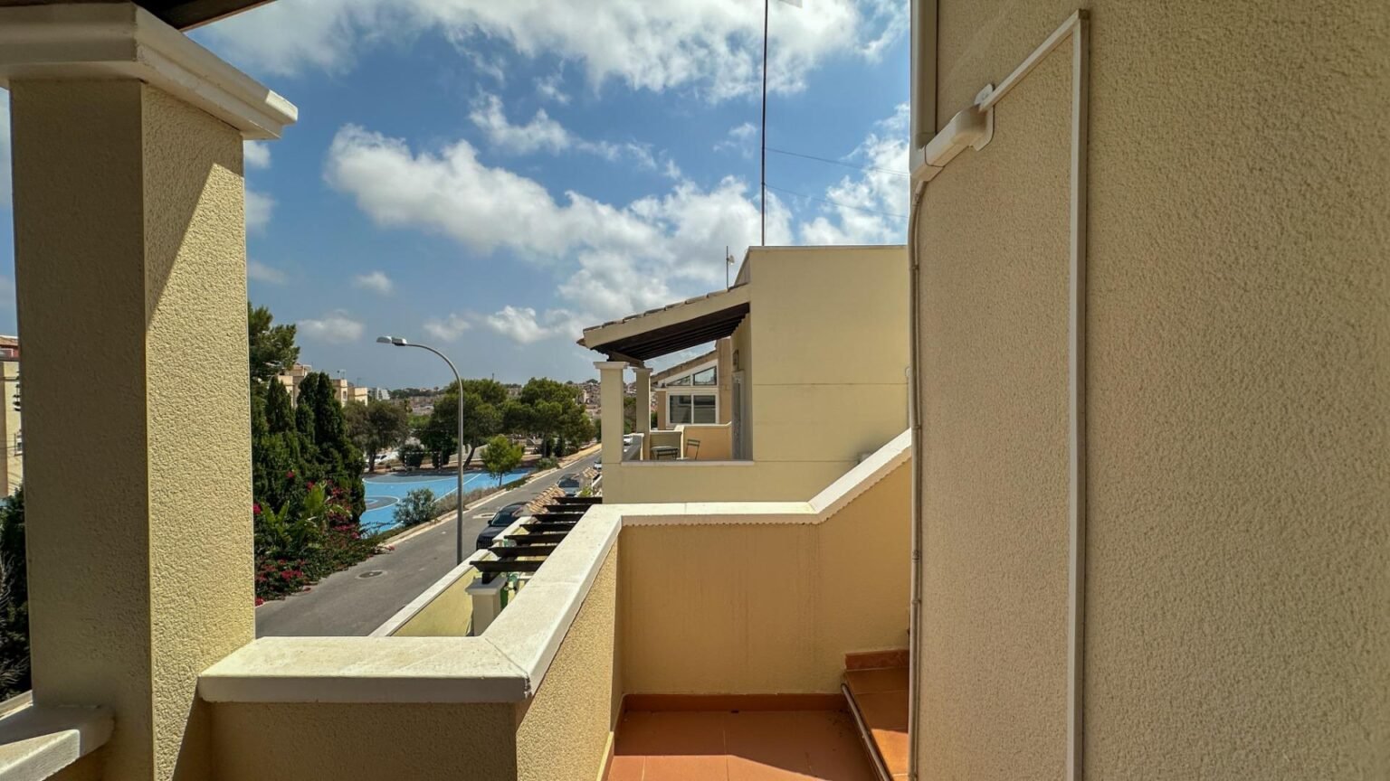Vista desde un balcón residencial