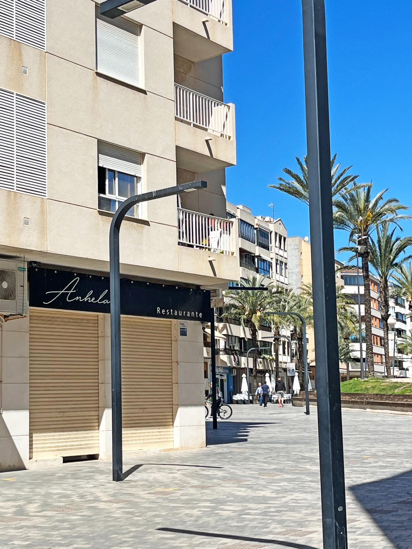Restaurante en zona urbana