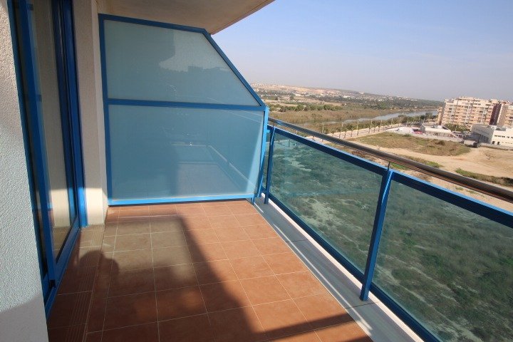 Balcón con vista al paisaje