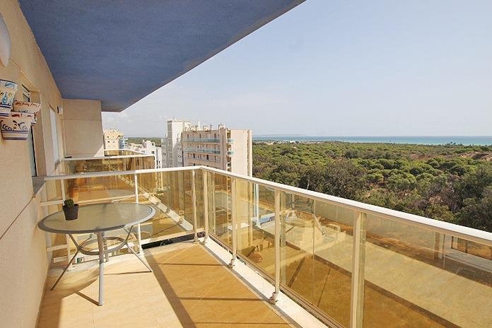 Balcón con vista al mar