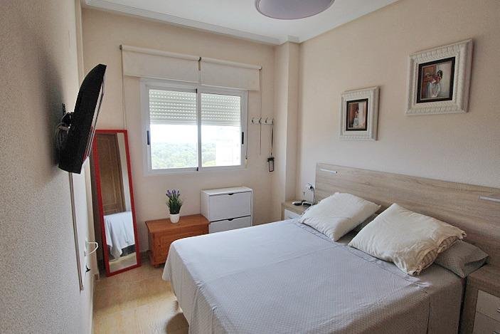 Habitación acogedora y luminosa