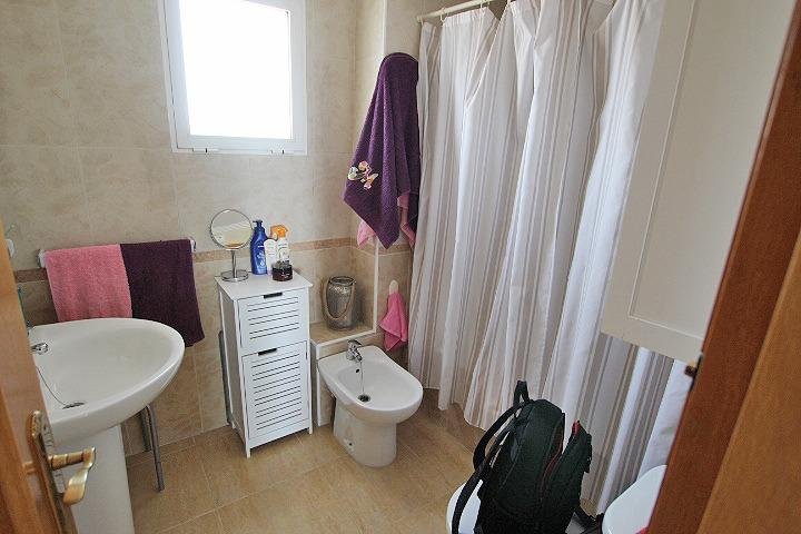 Baño pequeño y funcional