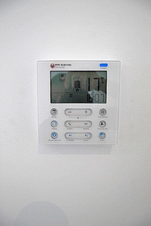 Termostato digital de pared