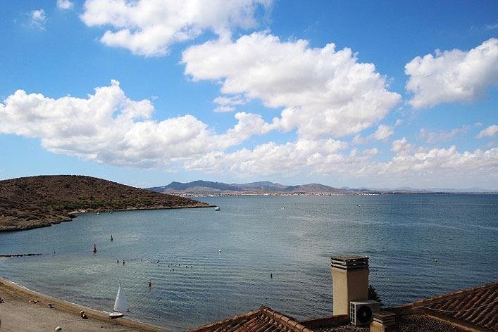 Vista panorámica del mar